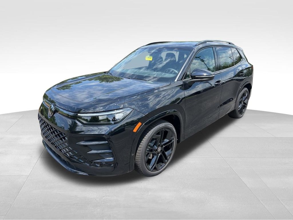 New 2026 Volkswagen Tiguan 2.0T SE R-Line Black SUV