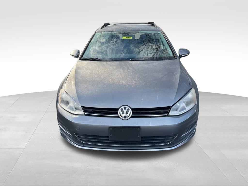 2017 Volkswagen Golf TSI photo 2