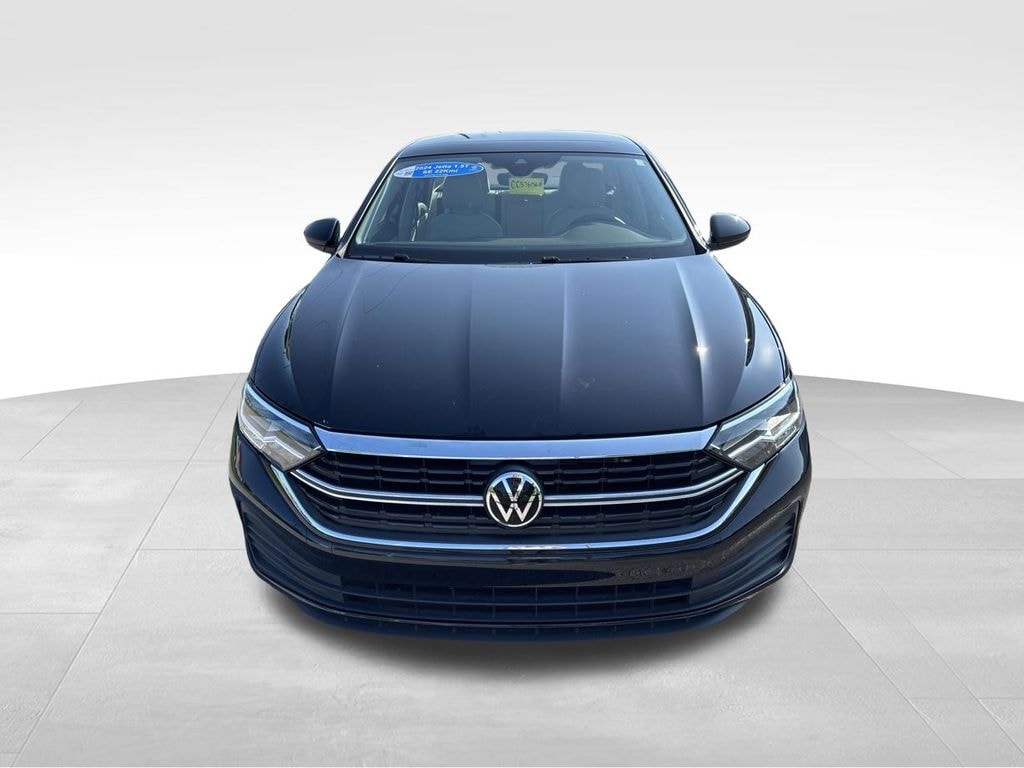 Certified 2024 Volkswagen Jetta 1.5T SE Sedan