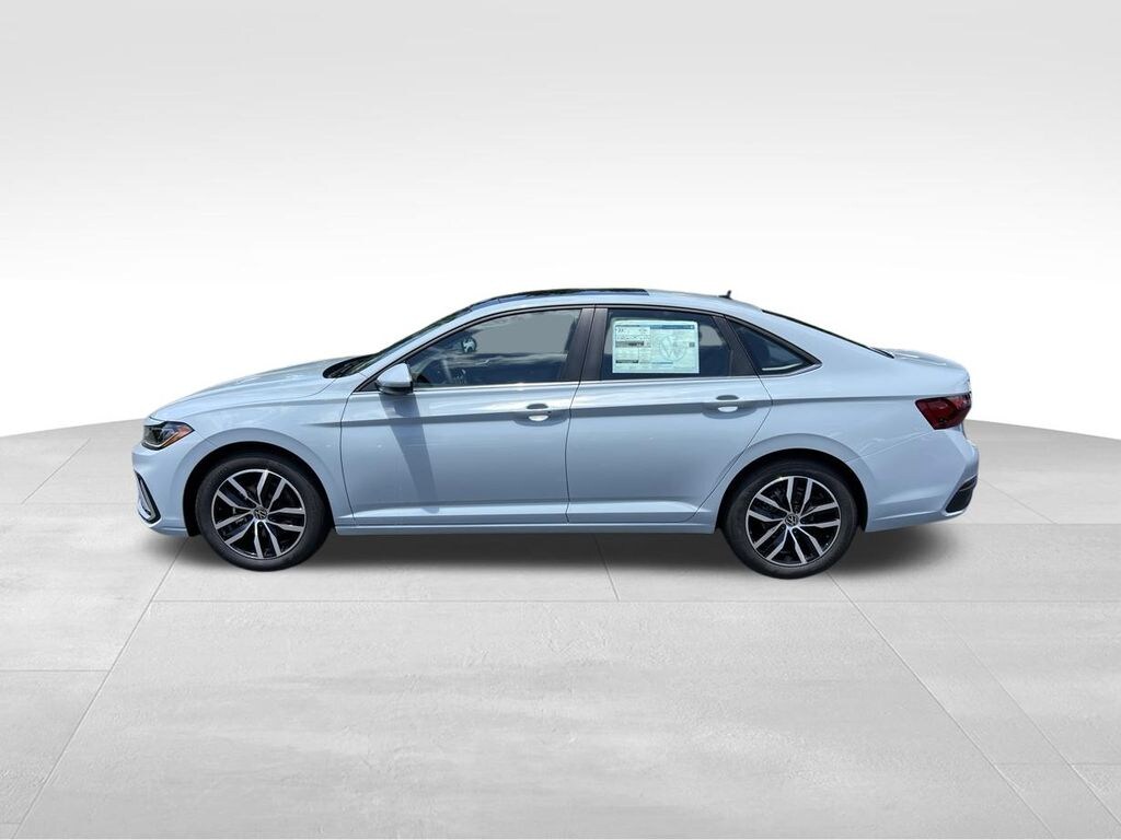 New 2026 Volkswagen Jetta 1.5T SE Sedan