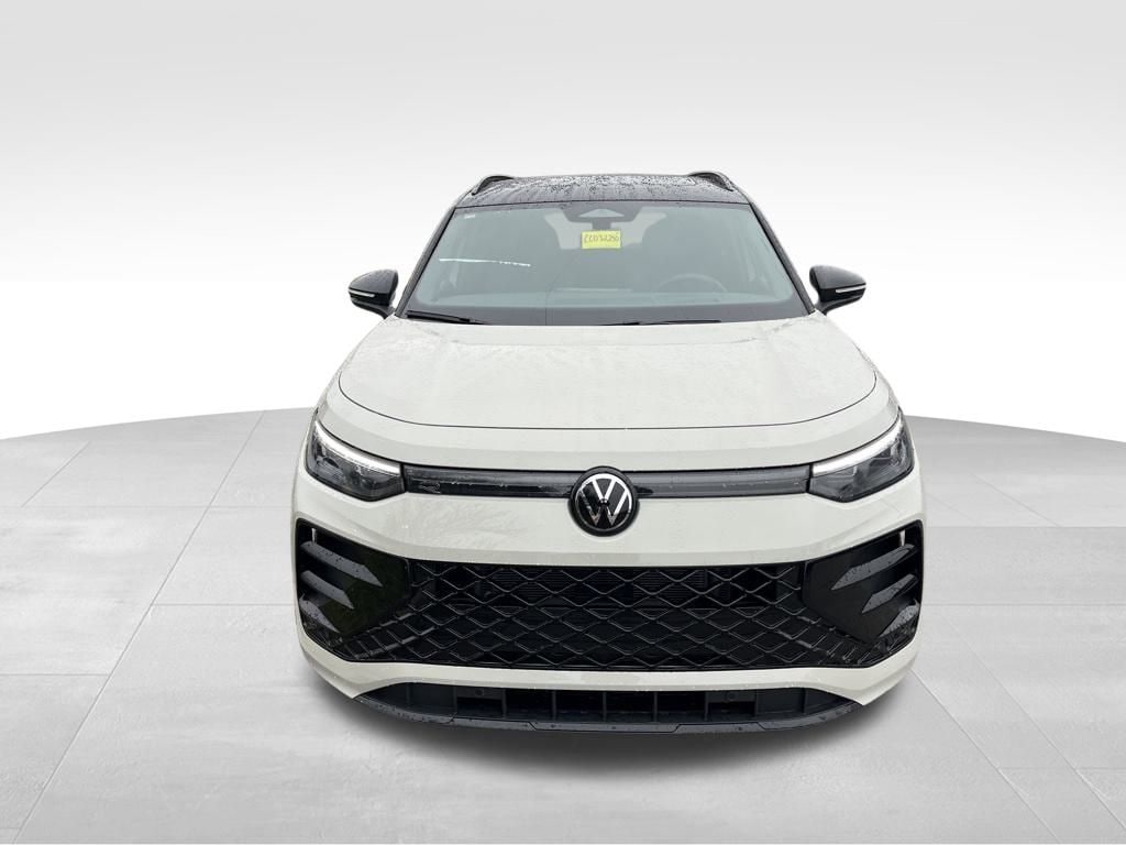 New 2026 Volkswagen Tiguan 2.0T SE SUV