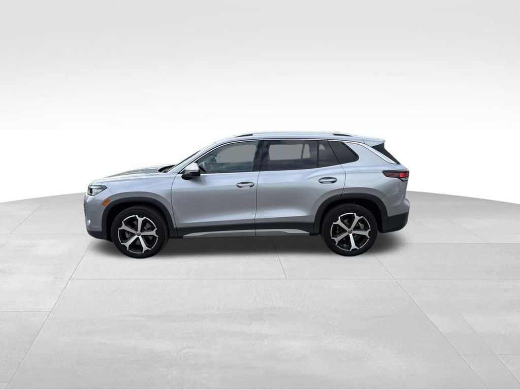 Certified 2025 Volkswagen Tiguan 2.0T SE SUV