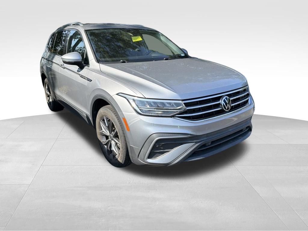 Certified 2022 Volkswagen Tiguan 2.0T SE SUV