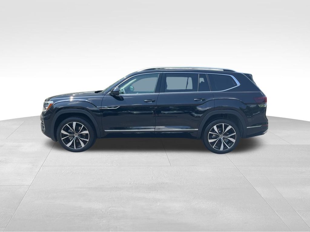 2026 Volkswagen Atlas SEL Premium R-Line photo 3