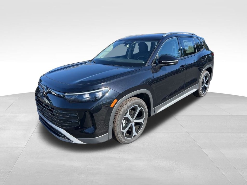 New 2026 Volkswagen Tiguan 2.0T SE SUV