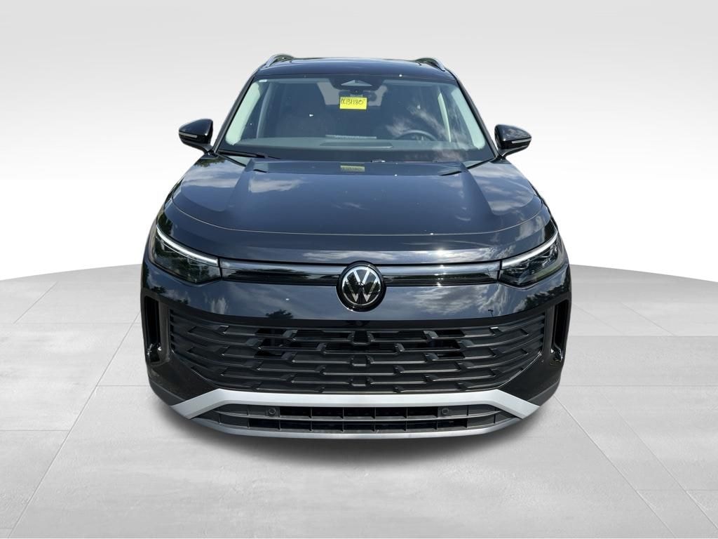 New 2026 Volkswagen Tiguan 2.0T SE SUV