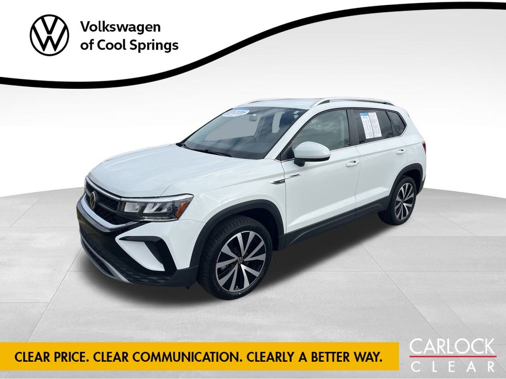 2022 Volkswagen Taos SE's photo