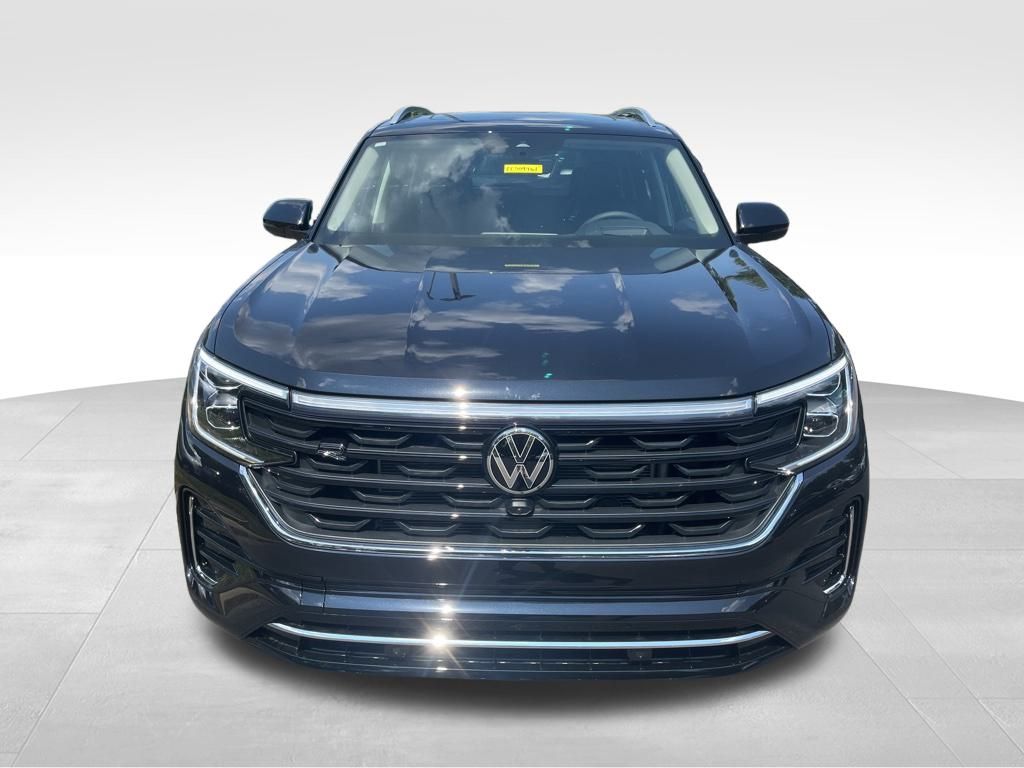 2026 Volkswagen Atlas SEL Premium R-Line photo 2