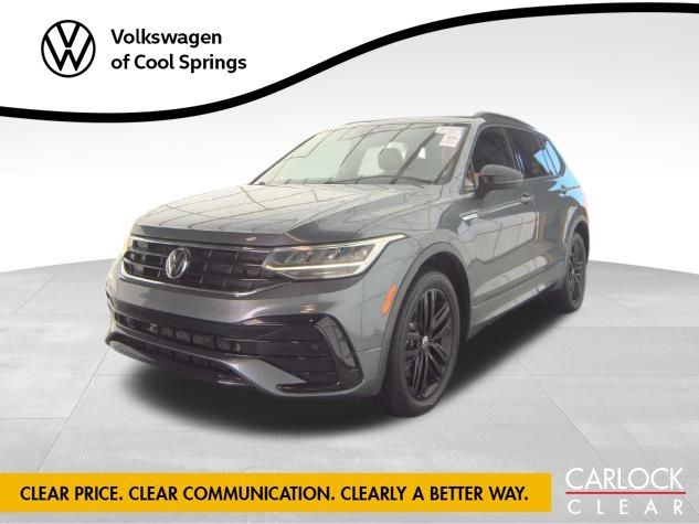 2022 Volkswagen Tiguan 2.0T SE R-Line Black's photo