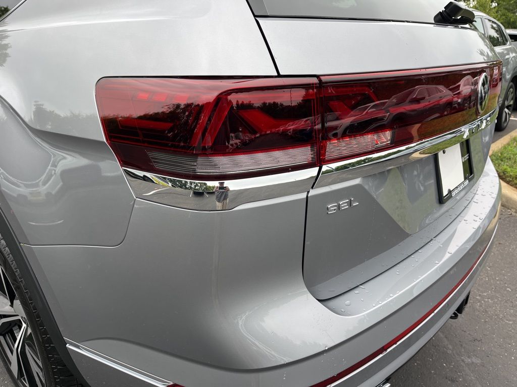 2026 Volkswagen Atlas SEL Premium R-Line - Photo 12