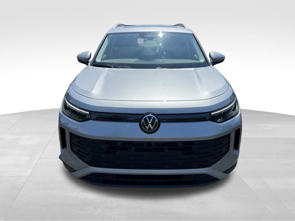 New 2026 Volkswagen Tiguan 2.0T SE SUV