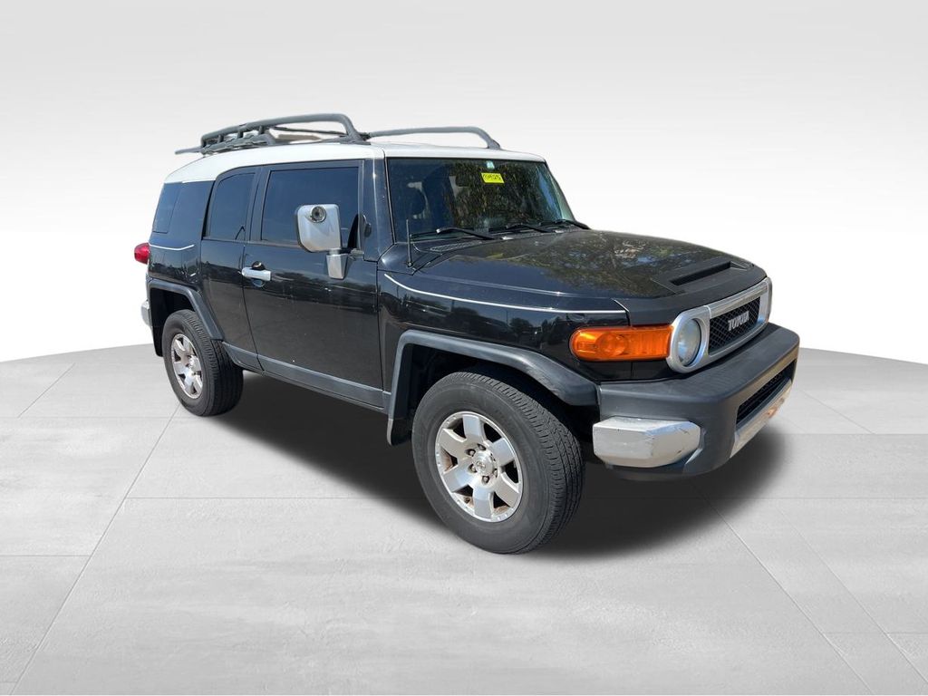 2007 Toyota FJ Cruiser Base photo 3