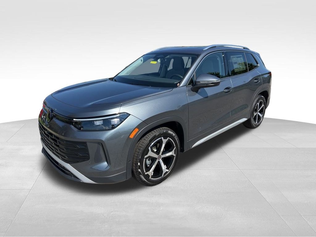 New 2025 Volkswagen Tiguan 2.0T SE SUV