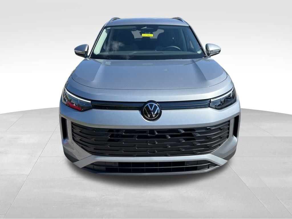 New 2025 Volkswagen Tiguan 2.0T S SUV