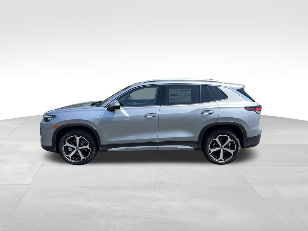 New 2026 Volkswagen Tiguan 2.0T SE SUV
