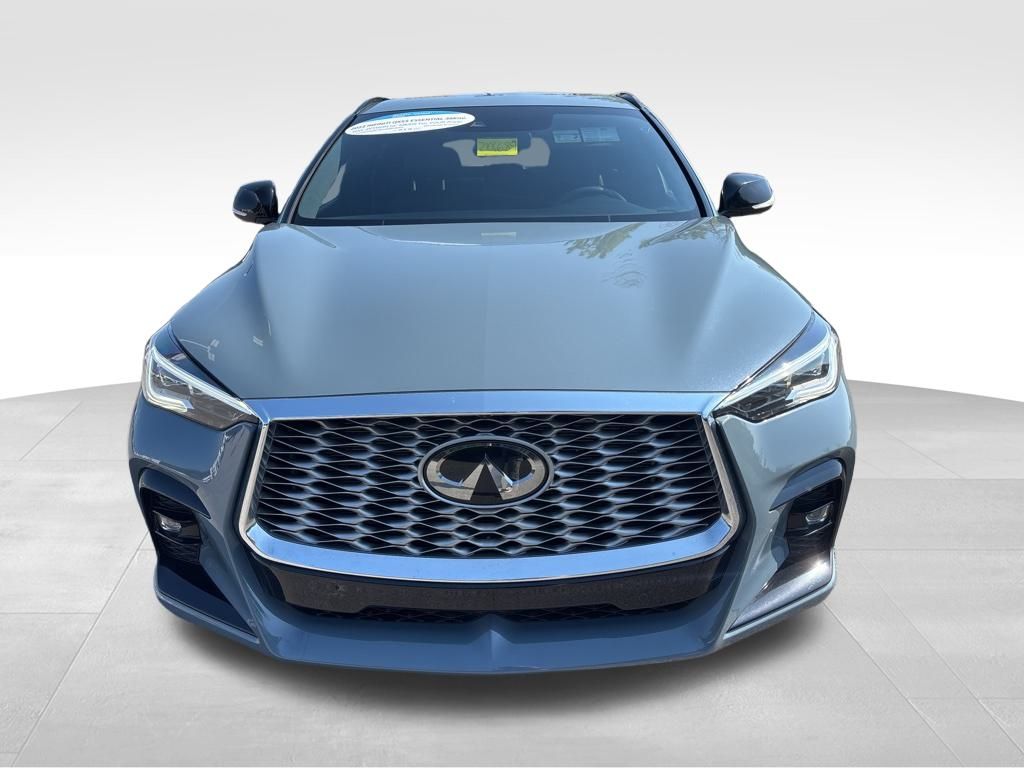 2022 Infiniti QX55 Essential photo 2