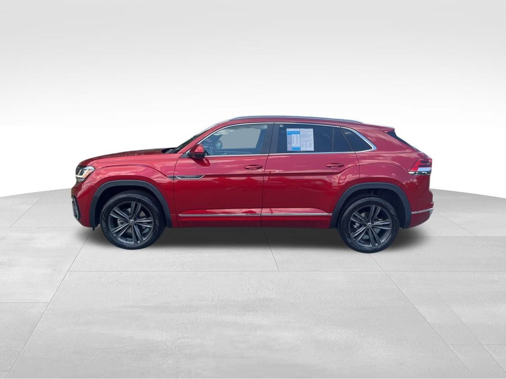 2022 Volkswagen Atlas Cross Sport V6 SEL R-Line photo 3