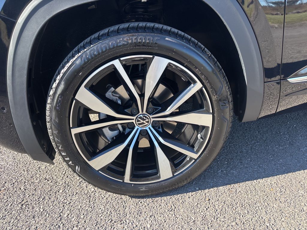 2026 Volkswagen Atlas SEL Premium R-Line - Photo 8