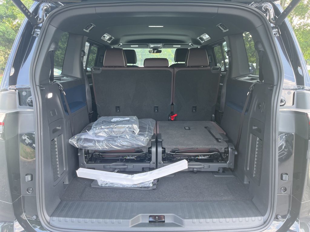 2025 Volkswagen ID. Buzz PRO S - Photo 13