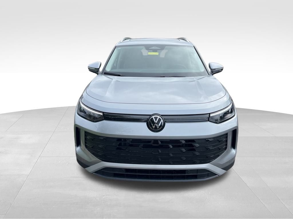 New 2026 Volkswagen Tiguan 2.0T SE SUV