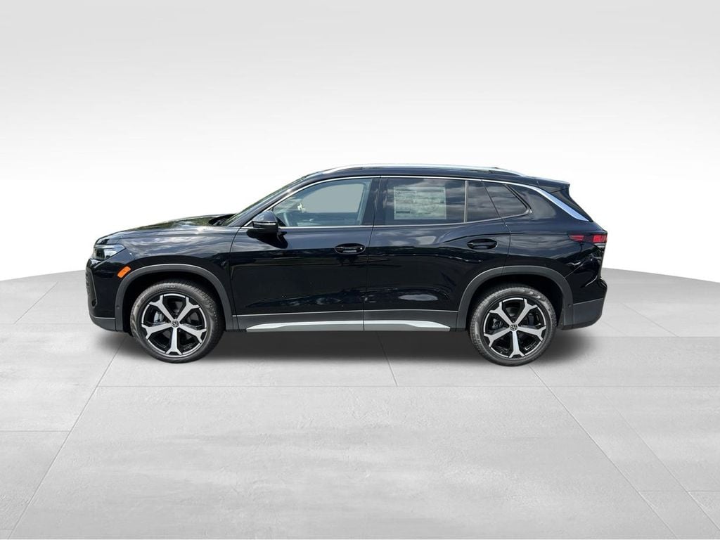 New 2026 Volkswagen Tiguan 2.0T SE SUV