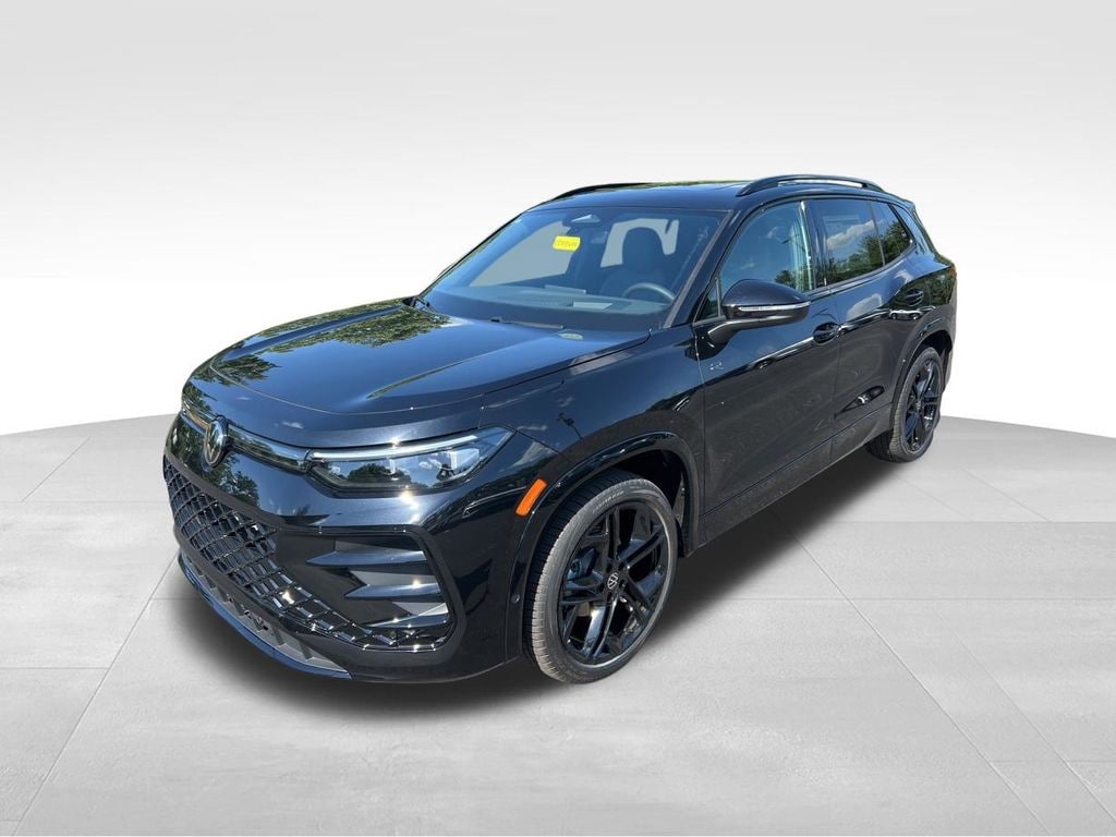 New 2026 Volkswagen Tiguan 2.0T SE R-Line Black SUV