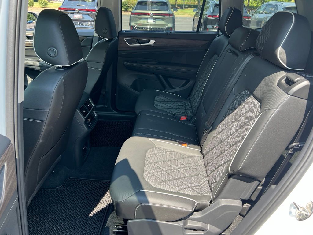 2026 Volkswagen Atlas SEL Premium R-Line - Photo 24