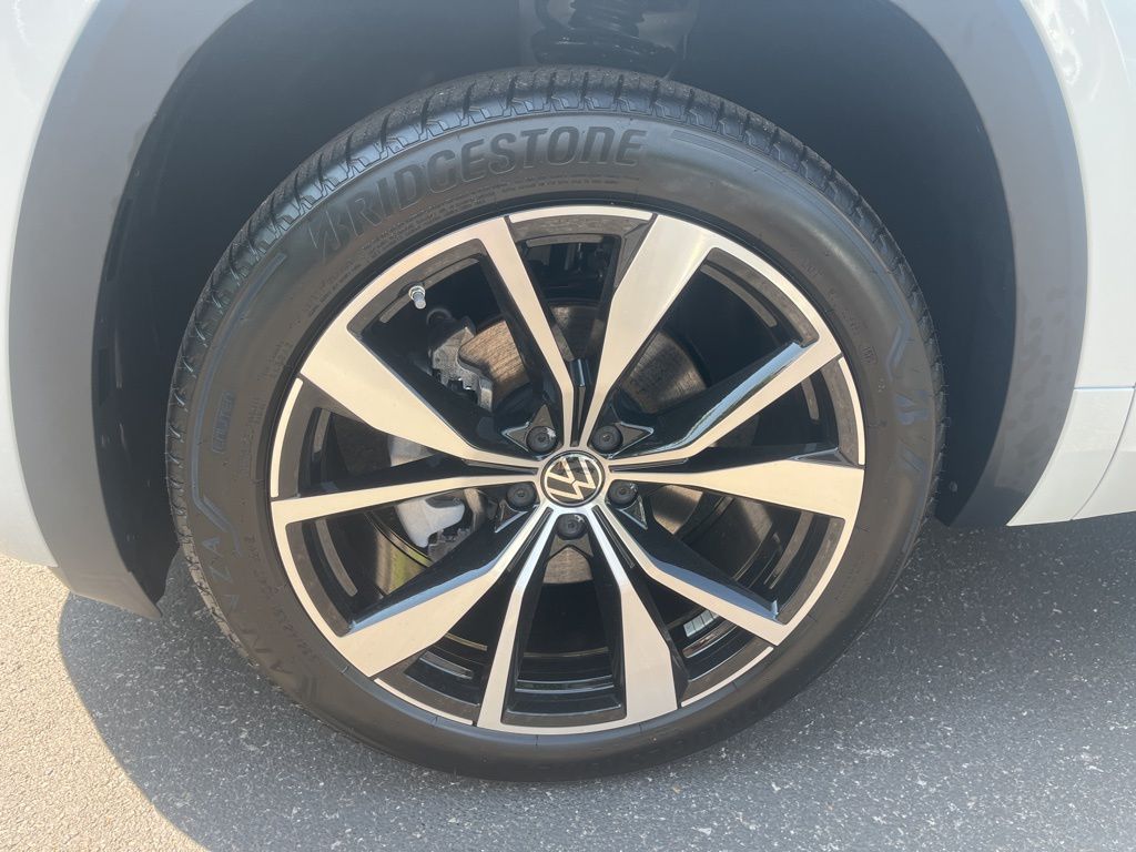 2026 Volkswagen Atlas SEL Premium R-Line - Photo 7