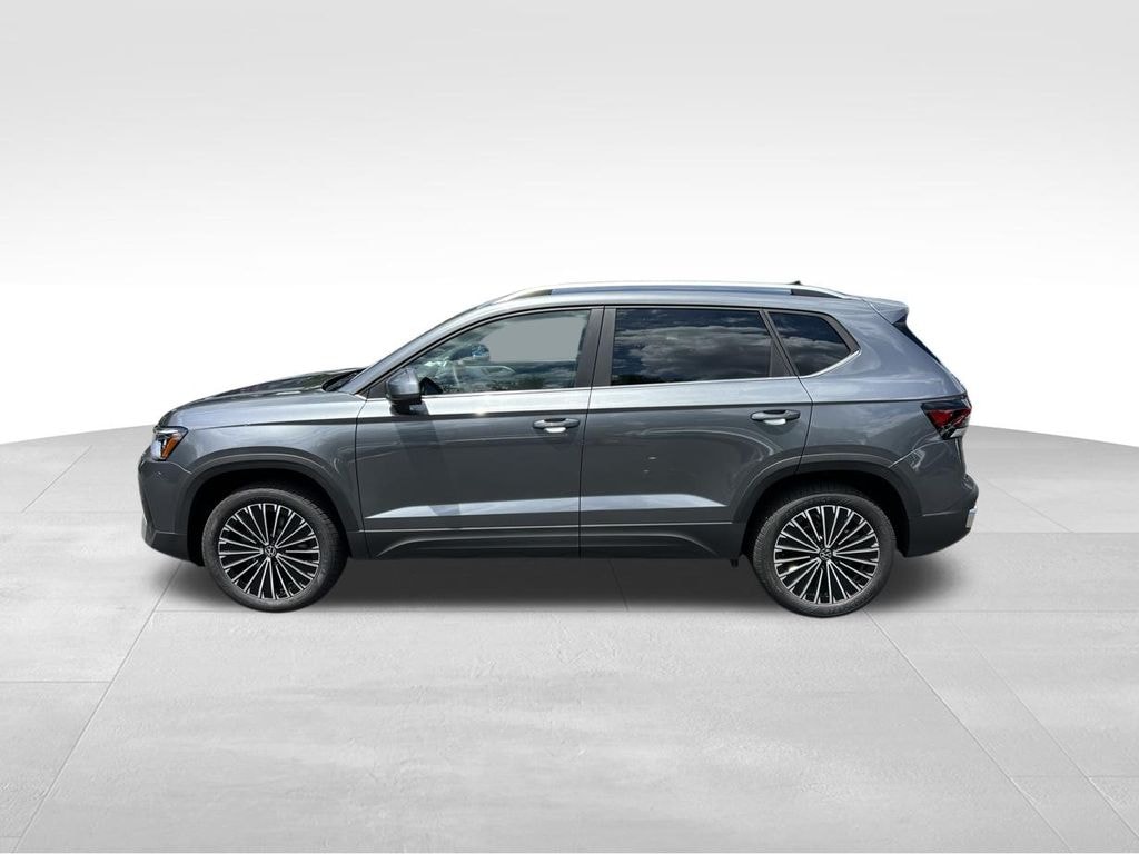 New 2026 Volkswagen Taos 1.5T SE SUV