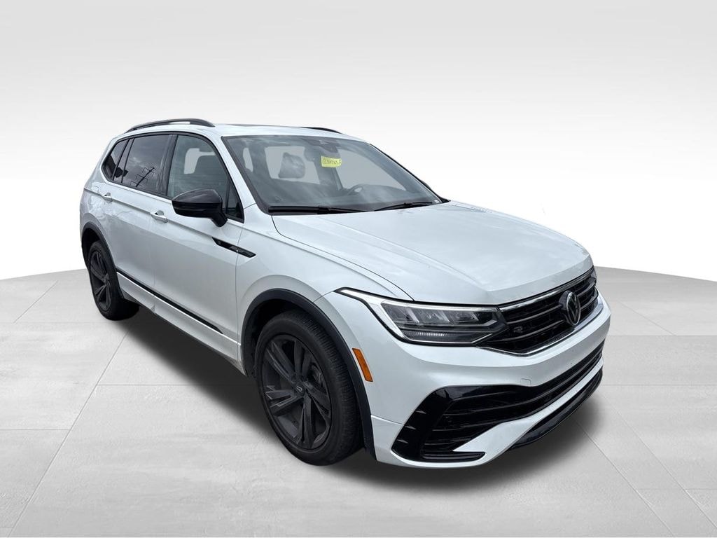 Certified 2024 Volkswagen Tiguan 2.0T SE R-Line Black SUV