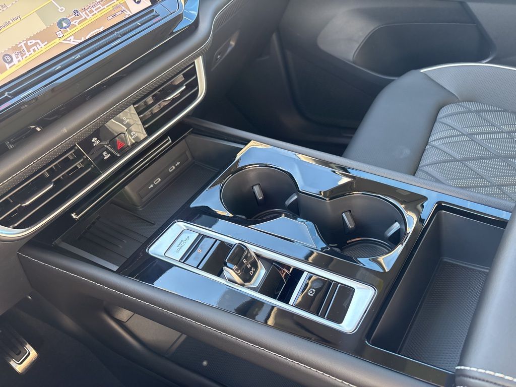 2026 Volkswagen Atlas SEL Premium R-Line - Photo 20