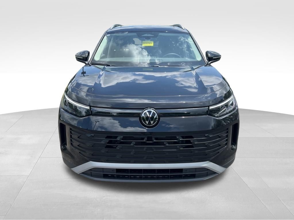 New 2026 Volkswagen Tiguan 2.0T SE SUV
