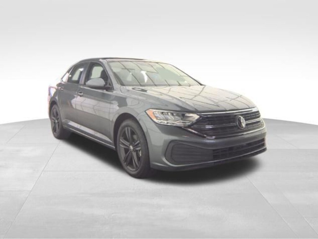 Used 2024 Volkswagen Jetta 1.5T SE Sedan