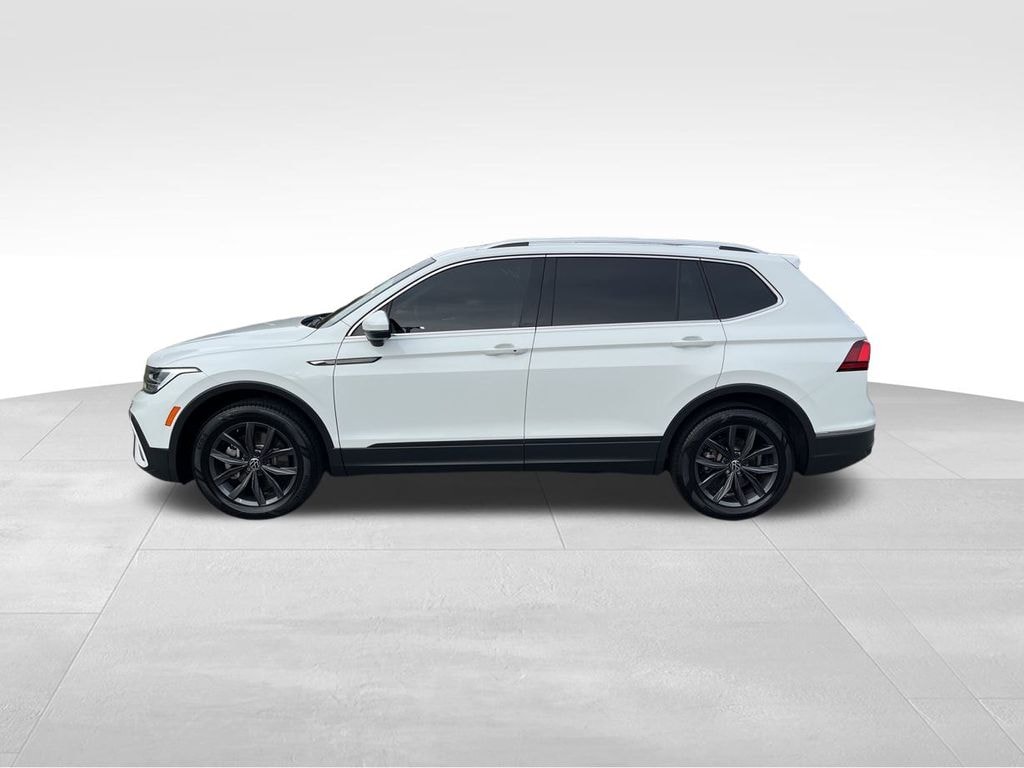 Used 2022 Volkswagen Tiguan 2.0T SE SUV