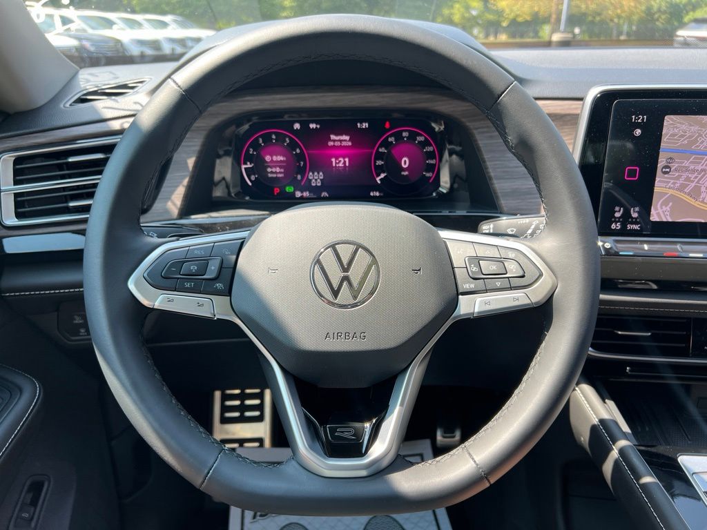 2026 Volkswagen Atlas SEL Premium R-Line - Photo 16