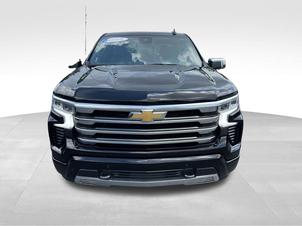 Used 2025 Chevrolet Silverado 1500 High Country Truck Crew Cab