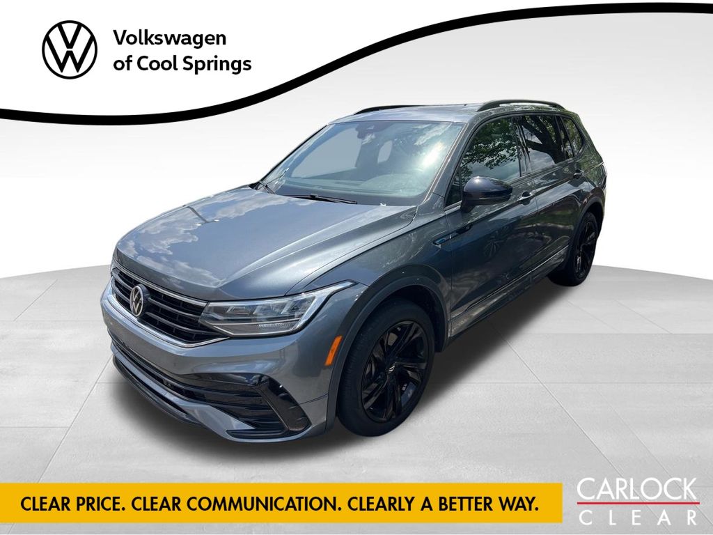 2023 Volkswagen Tiguan 2.0T SE R-Line Black's photo