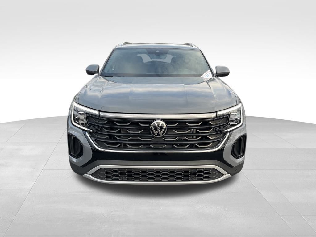 2026 Volkswagen Atlas Cross Sport SE Technology photo 2