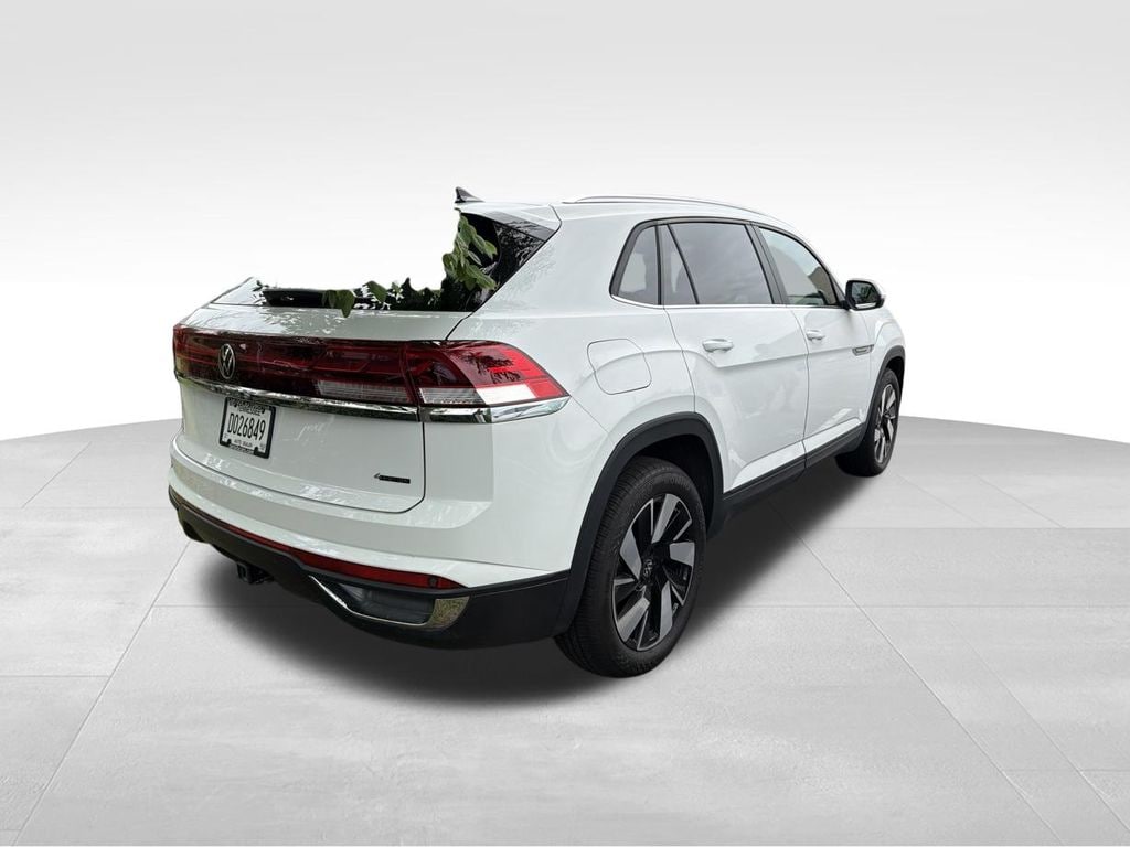 Certified 2024 Volkswagen Atlas Cross Sport 2.0T SE w/Technology SUV