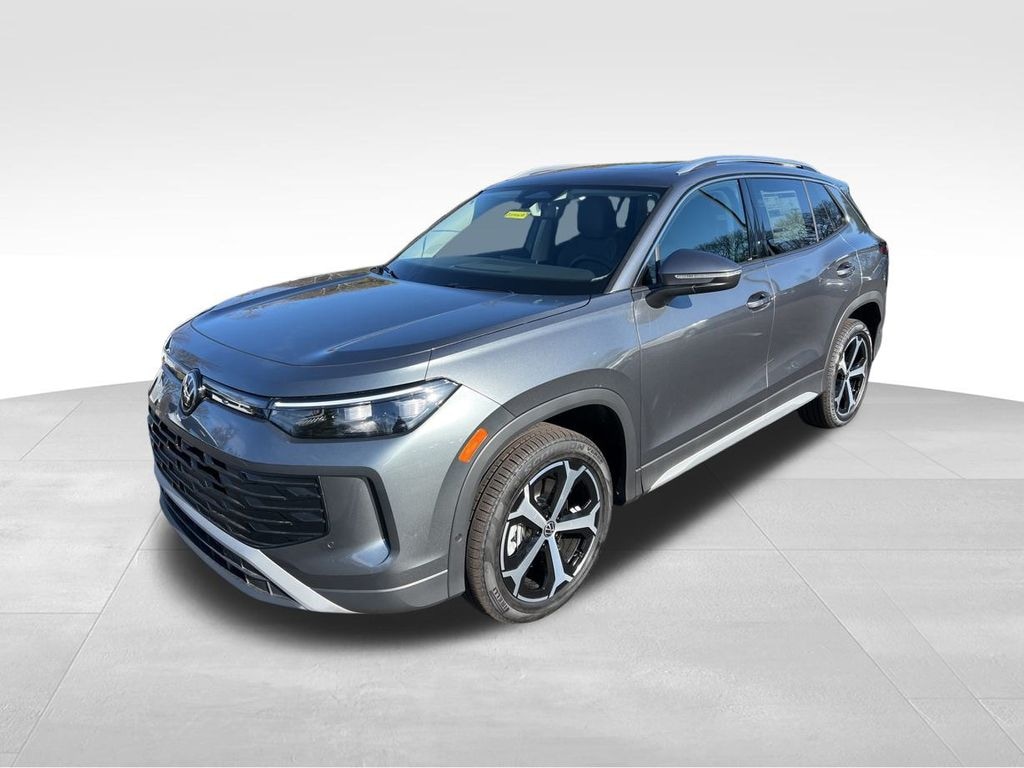 New 2026 Volkswagen Tiguan 2.0T SE SUV