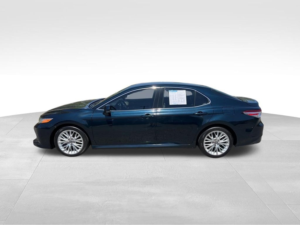 Used 2018 Toyota Camry XLE Sedan