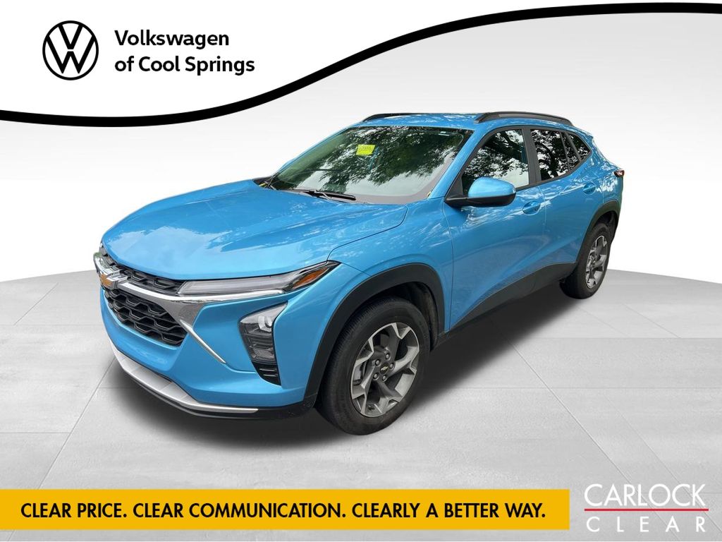 2025 Chevrolet Trax LT's photo
