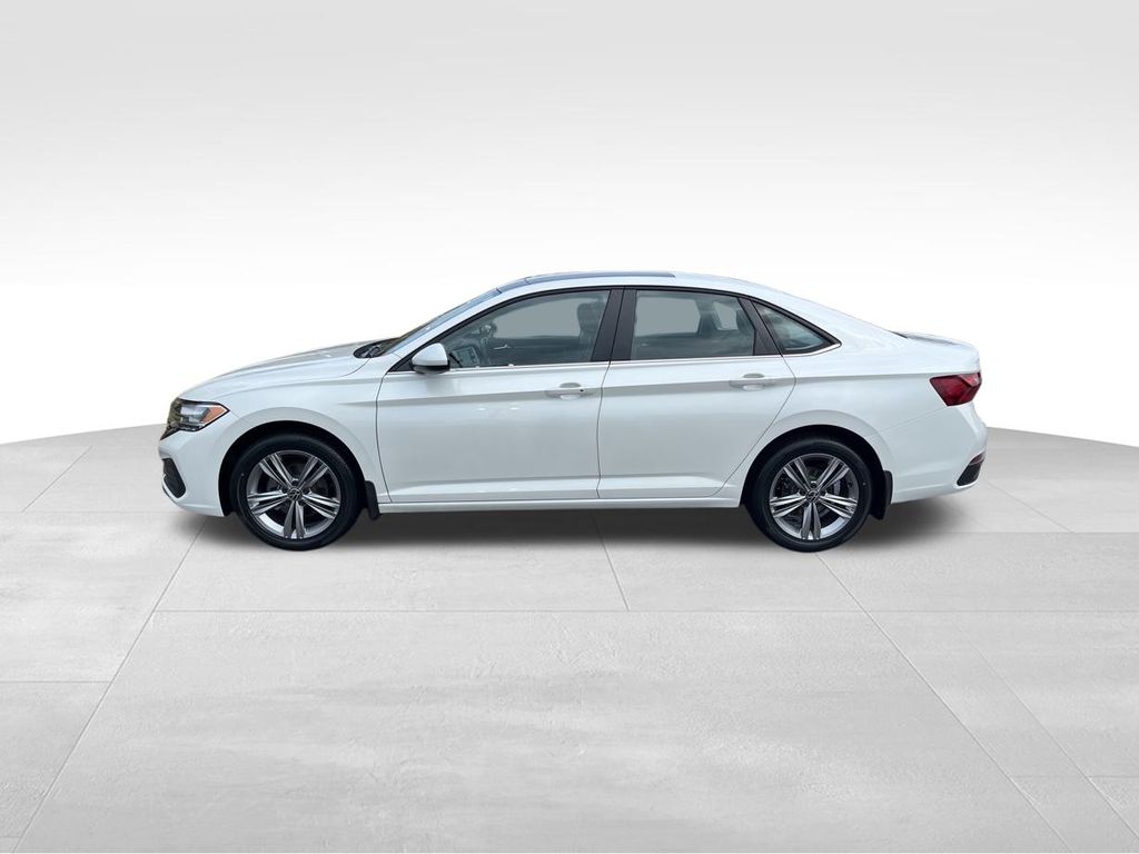 2024 Volkswagen Jetta 1.5T SE photo 3