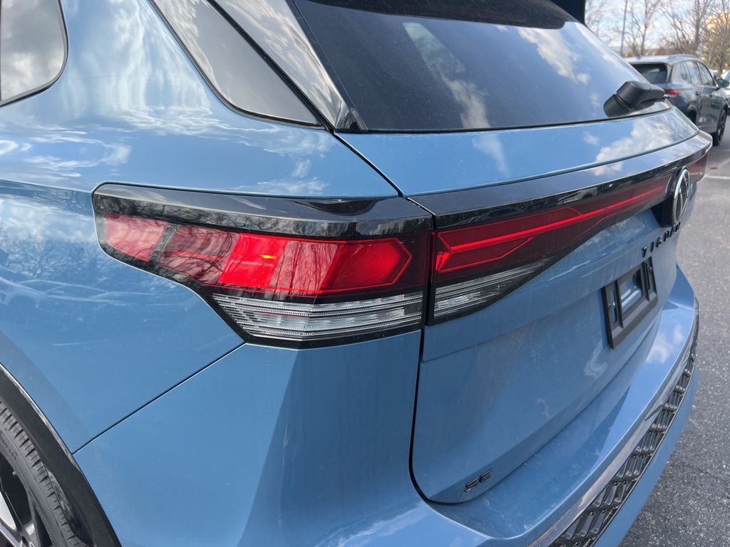 2026 Volkswagen Tiguan SE R-LINE BLACK - Photo 13