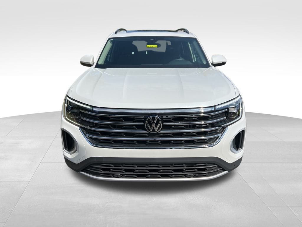 2026 Volkswagen Atlas SE Technology photo 2