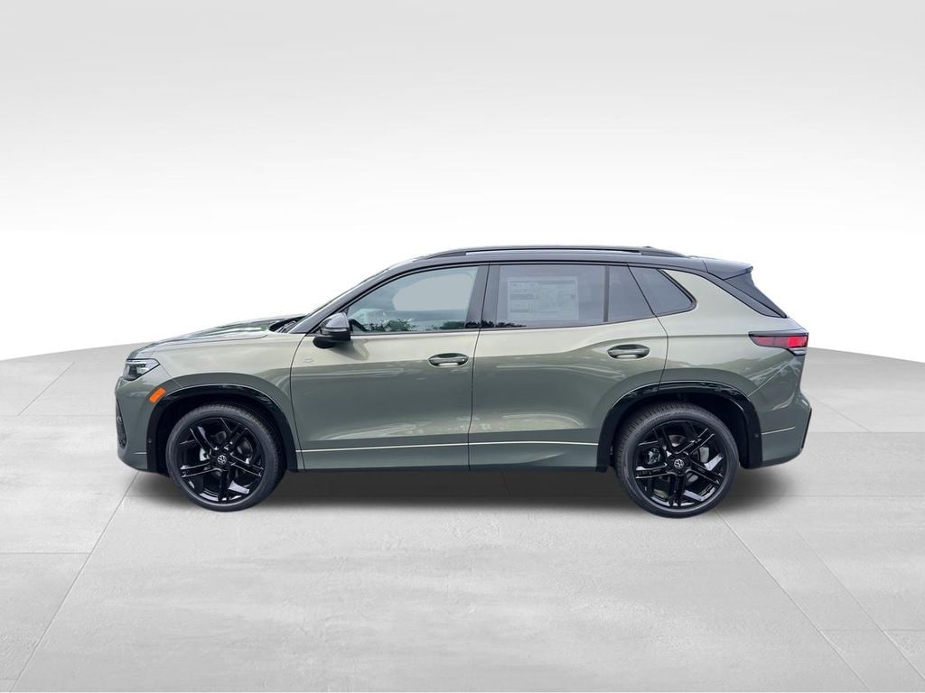 New 2026 Volkswagen Tiguan 2.0T SE R-Line Black SUV