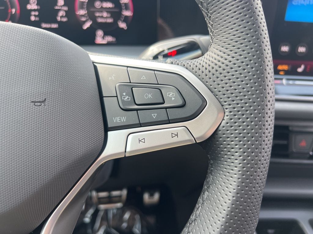 2026 Volkswagen Tiguan SE R-LINE BLACK - Photo 18