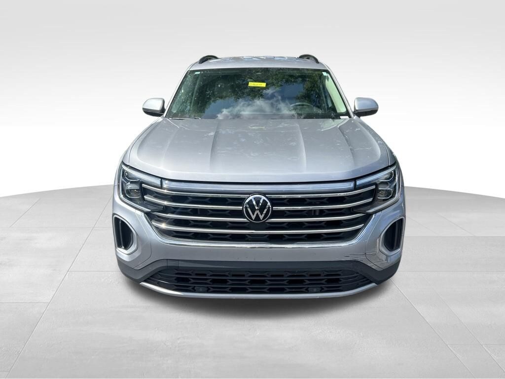 Used 2024 Volkswagen Atlas 2.0T SE SUV