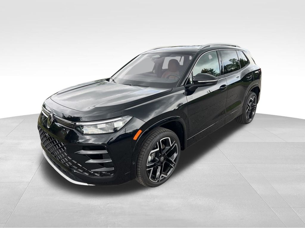 2026 Volkswagen Tiguan 2.0T SEL R-Line Turbo 4Motion's photo