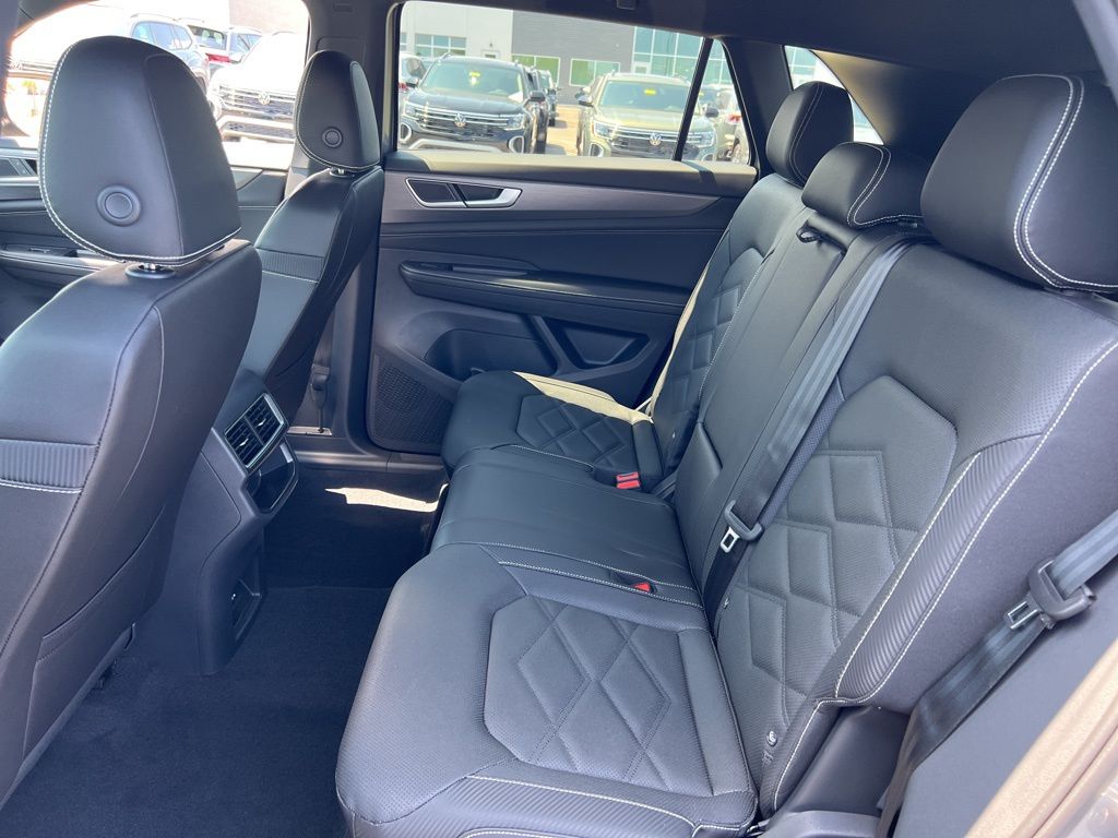 2026 Volkswagen Atlas Cross Sport SE - Photo 24